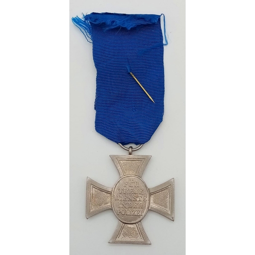 679 - 3rd Reich 18 Year Long Service Medal with stick pin of the Customs and Border Control.