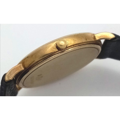 520 - A very elegant, slimline, 9 K yellow gold, LONGINES - PRESENCE watch, 32 mm case, white dial with Ro... 