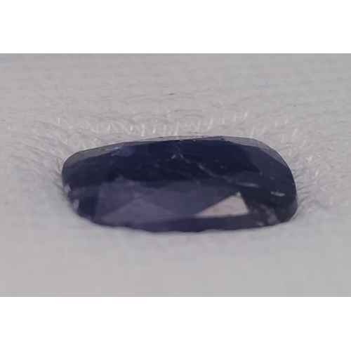 647 - A 5.58ct Rare Burmese Untreated Blue Sapphire Gemstone. Comes with an AIG certificate. Ref: ZK010