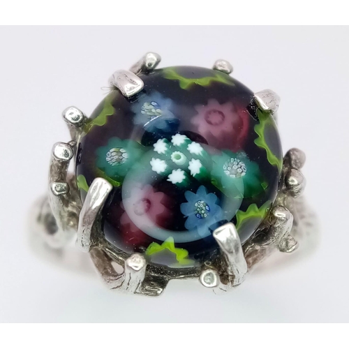 767 - A Hallmarked 1971/72 Silver Millefiori Cabochon Ring Size P. The beautifully detailed Cabochon is se... 