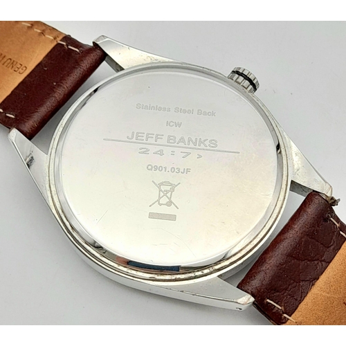 1048 - A Men’s Vintage Jeff Banks Quartz Watch. 46mm Including Crown. Full Working Order.