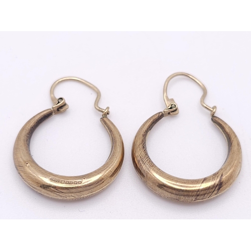 570 - 3 PAIRS OF 9K GOLD EARRINGS .    3.1gms