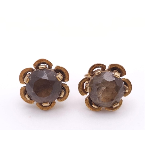 661 - A Pair of Vintage 9K Yellow Gold Smoky Quartz Stud Earrings. 2.65g weight.