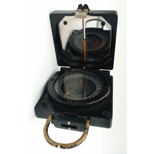 833 - WW2 British Mk I Lightweight Magnetic Marching Compass by T.G. Co. Ltd, introduced in 1941 as a mean... 