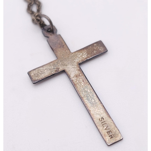 849 - A vintage sterling silver cross pendant on silver belcher chain. Total weight 3.7G. Total length 42c... 