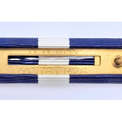 851 - An American Navy Cross Medal in Presentation Case.