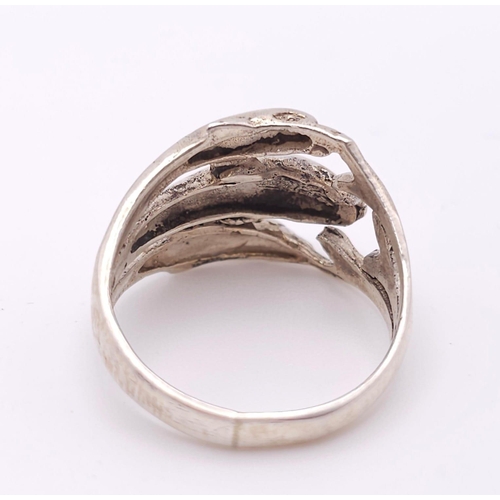 998 - A Unique Sterling Silver Leaping Dolphins Ring Size N. The Crown Measures 1.4cm Wide. The Ring Weigh... 