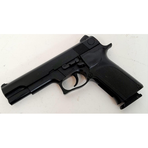 543 - A Smith and Wesson Soft Air 6mm BB Air Pistol. Full Working Order. Comes with Anglo Arms Holster. UK... 