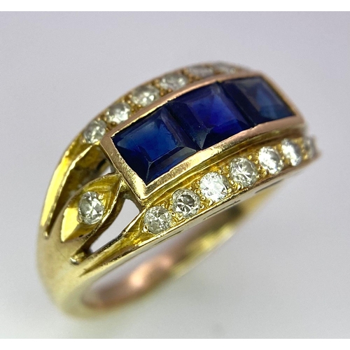 573 - AN ATTRACTIVE 18K YELLOW GOLD VINTAGE DIAMOND & SAPPHIRE 3 ROW RING, APPROX 0.40CT DIAMONDS, WEIGHT ... 