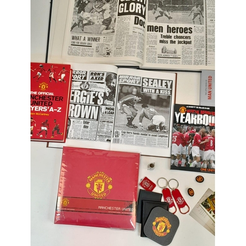 620 - A Potpourri of Manchester United Collectibles: Books, Pictures and Programmes. Over thirty items. Pl... 