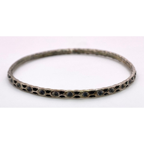 856 - An antique sterling silver lovely old patina stone set bangle (AF). Full Chester hallmarks, 1899. To... 