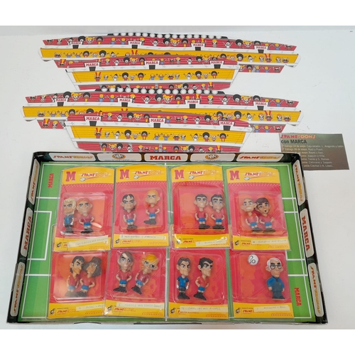 874 - 15 Spanish Spanitoon Football Figures - In Original Packaging.