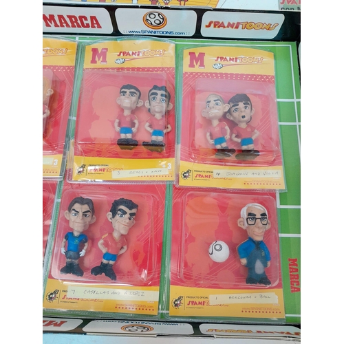 874 - 15 Spanish Spanitoon Football Figures - In Original Packaging.