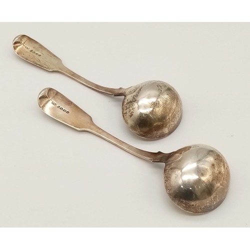 1018 - 2X antique Victorian sterling silver ladles. Total weight 173.3G. Total length 20cm. Please see phot... 