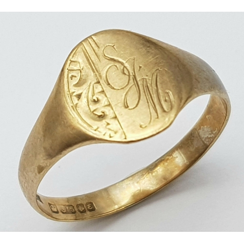 1236 - A 9K GOLD SIGNET RING  .     1.5gms   size M