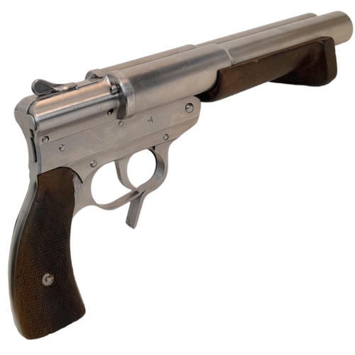 69 - An Impressive Rare WW2 Kriegsmarine Double Barrel Flare Pistol! This 27mm calibre gun was produced f... 