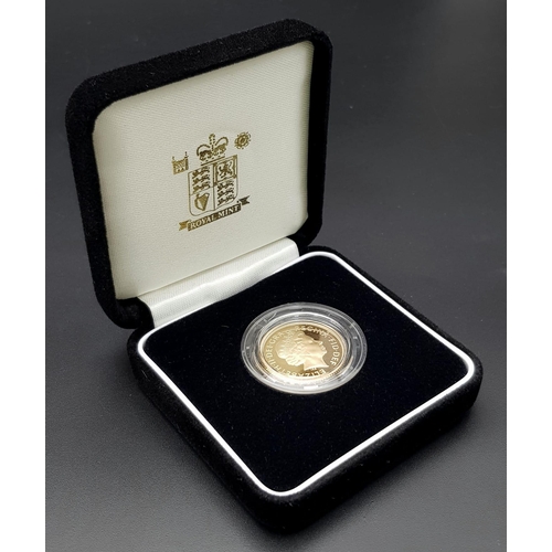 43 - A Royal Mint Queen Elizabeth II 2003 Proof 22K Gold Full Sovereign. Classic George and Dragon design... 