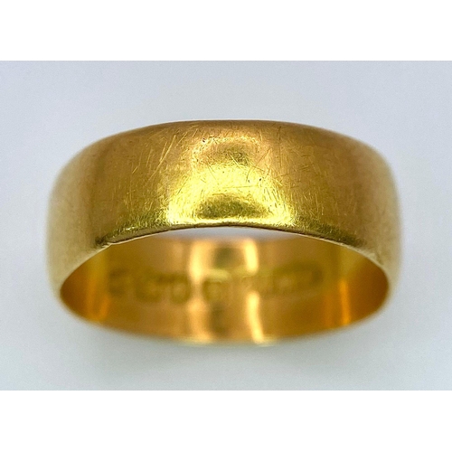 8 - A Vintage 22K Yellow Gold Band Ring. Size J. 2.88g. Full UK hallmarks.