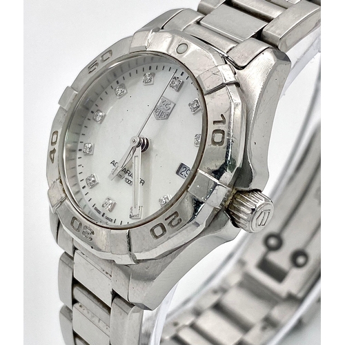 78 - A Tag Heuer Aqua Racer Quartz Ladies Watch. Stainless steel bracelet and case - 28mm. Mother of pear... 