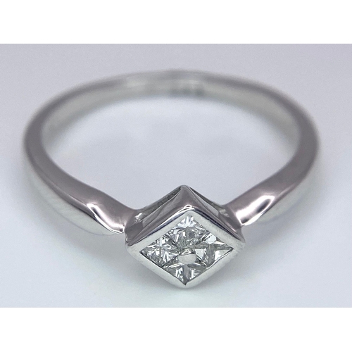 297 - 18K White Gold Diamond Cluster Ring, approx 0.20ct diamond weight, 2.8g total weight, size M 1/2
