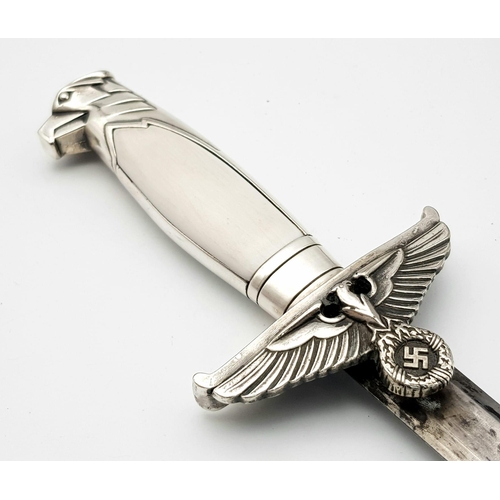 303 - A WW2 German Diplomats Dagger - these stylish daggers had fake mother of pearl handles. This is a ve... 