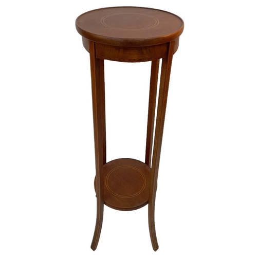 269 - An Antique Edwardian Mahogany Plant Stand. 98cm tall. 32cm diameter at top. Winning bidder picks up ... 