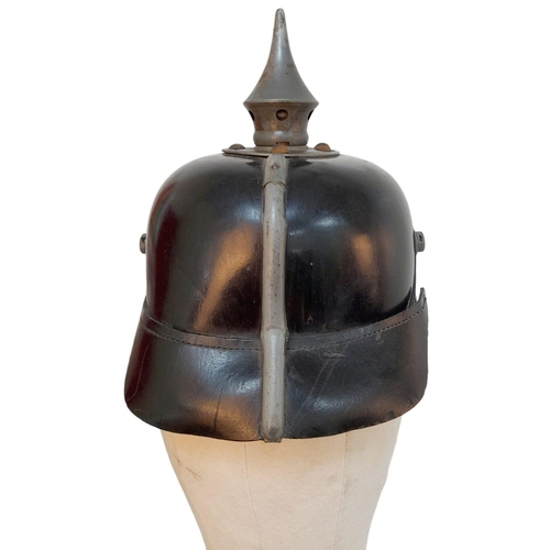 69 - WW1 Imperial German 1915 Model Enlisted Mans Pickelhaube.
