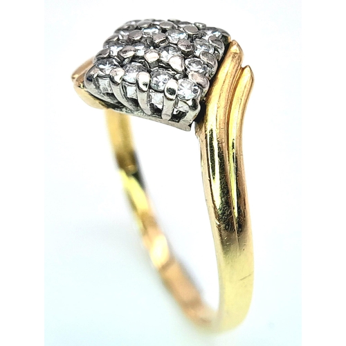 228 - AN 18K YELLOW GOLD DIAMOND CLUSTER RING. 0.25CTW. 4.2G. SIZE P.