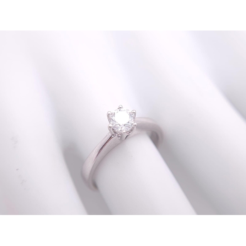 89 - AN 18K WHITE GOLD DIAMOND SOLITAIRE RING - 0.50CT. 6 CLAW SETTING. 3.9G. SIZE N