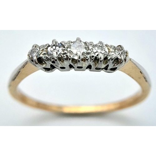 267 - AN 18K YELLOW GOLD VINTAGE OLD CUT DIAMOND 5 STONE RING. 0.20CT. 2.1G SIZE. L 1/2.