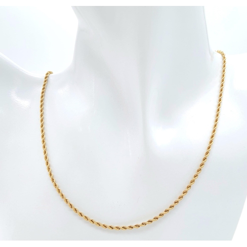 352 - A 44cms 9k gold twist link neck chain .    7.4gms