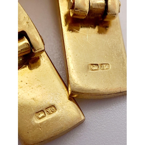 608 - A PAIR OF 18K GOLD CARTIER STYLE CUFFLINKS WITH U.K. HALLMARK .     16.5gms