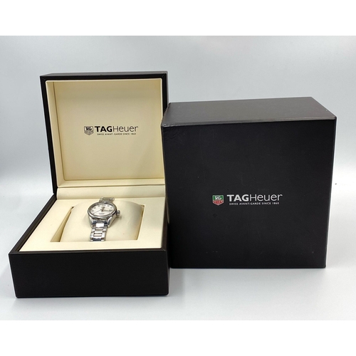 44 - A Tag Heuer Carrera Diamond Ladies Automatic Watch. Stainless steel bracelet and case - 28mm. Mother... 