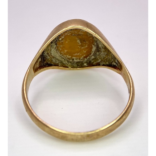 169 - A Vintage 9K Yellow Gold Tigers Eye Ring. Size U. 3.95g total weight.