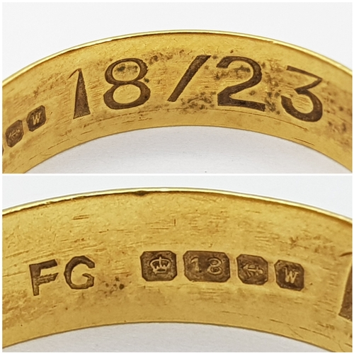 73 - A Vintage 18K Yellow Gold Band Ring. 5mm width. Size O. 3.51g weight. Full UK hallmarks.