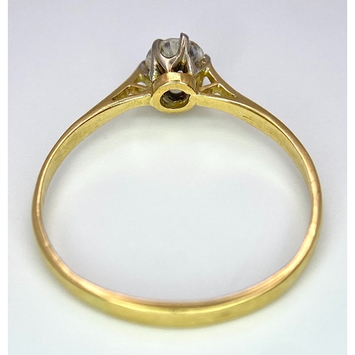 158 - AN 18K YELLOW GOLD, OLD CUT DIAMOND SOLITAIRE RING. 0.40CT. 1.5G. SIZE P 1/2.