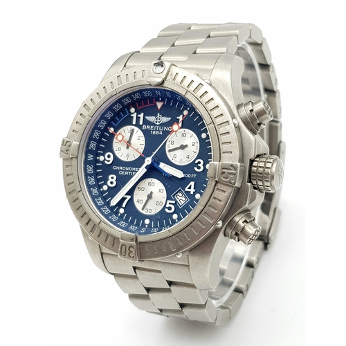 351 - A BREITLING GTS CHRONOMETRE IN STAINLESS STEEL  WITH BLUE FACE AND 3 SUBDIALS , AUTOMATIC MOVEMENT ,... 