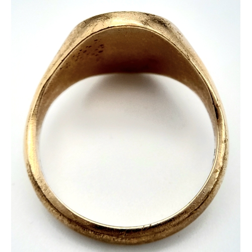 436 - An attractive 9 K yellow gold cygnet ring, size: X1/2, weight; 11.7 g.