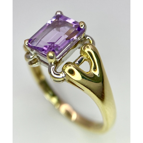 465 - A 9K two tone amethyst ring, 2.9g size P (amethyst: 1.60ct).

ref: TB07