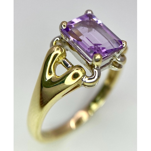 465 - A 9K two tone amethyst ring, 2.9g size P (amethyst: 1.60ct).

ref: TB07