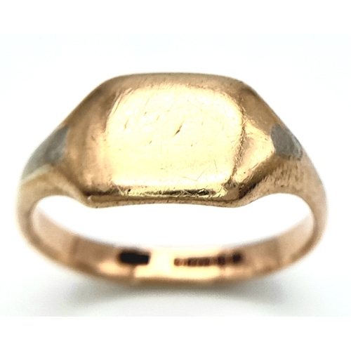 471 - A vintage 9 K yellow gold cygnet ring, size: T, weight: 5.2 g