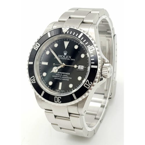 10 - A Rolex Submariner Oyster Perpetual Date Watch. Stainless steel bracelet and case - 40mm. Black dial... 