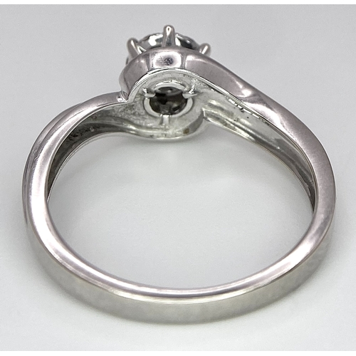 502 - A 9K WHITE GOLD DIAMOND RING. 0.25ctw, Size L, 2.3g total weight. Ref: 8034