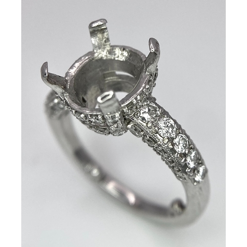 31 - AN 18K WHITE GOLD 4 CLAW SINGLE STONE RING WITH DIAMOND SET BEZEL, SHOULDERS AND SIDES - Ready to mo... 