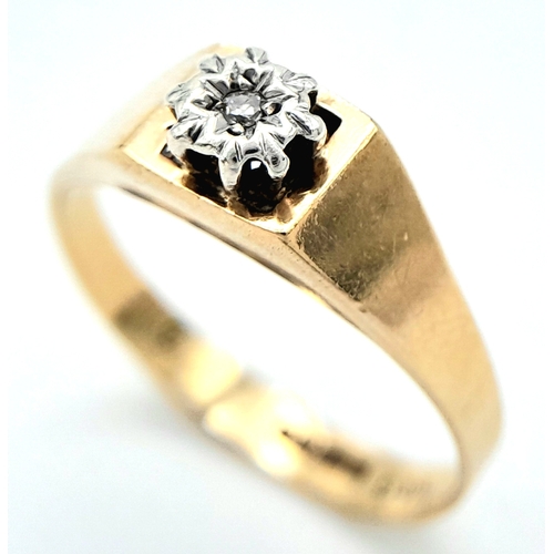 533 - A 9ct Yellow Gold Diamond Signet Ring, 0.03ct diamond, 2g weight, ring size O.

ref: SH1472I