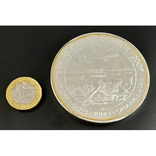 382 - A Mint, Limited Edition, Fine Silver (999) 5 Ounce 2009, 65th Anniversary of the D-Day Landings Brit... 