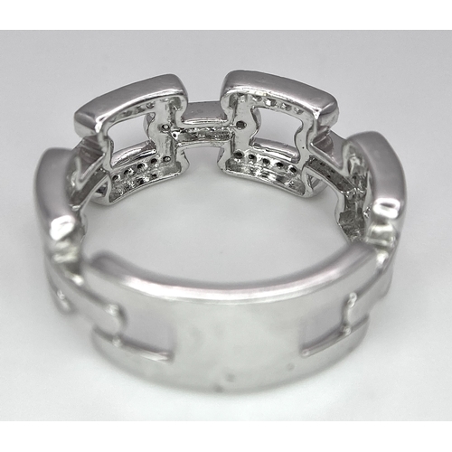 120 - A 9K WHITE GOLD DIAMOND SET LINK RING. 0.25ctw, Size N, 4.7g total weight. Ref: SC 8003