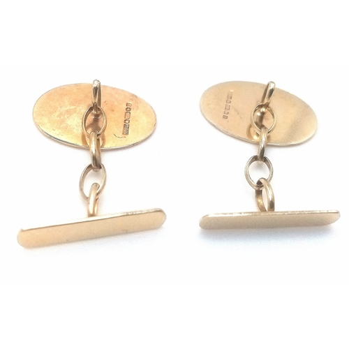 562 - A 9ct Yellow Gold Patterned Cufflinks, 2g weight

ref: SH1478I