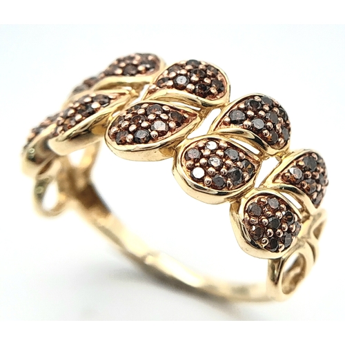 516 - A 9K YELLOW GOLD COLOURED DIAMOND SET RING. 0.80ctw, Size N, 2.2g total weight. Ref: SC 8036