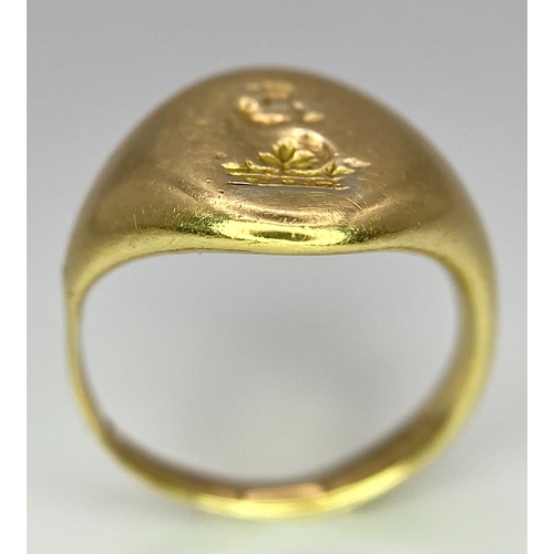 54 - AN 18K YELLOW GOLD VINTAGE SEAL ENGRAVED SIGNET RING. Size K, 7.8g total weight. Ref: SC 8060